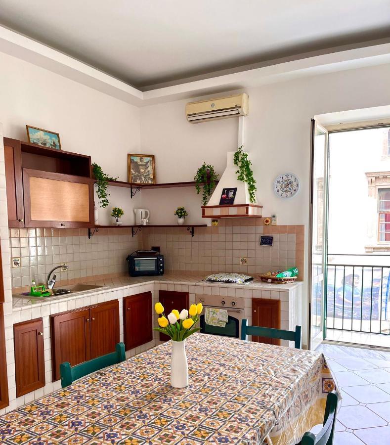 Franck House Apartment Naples Exterior photo